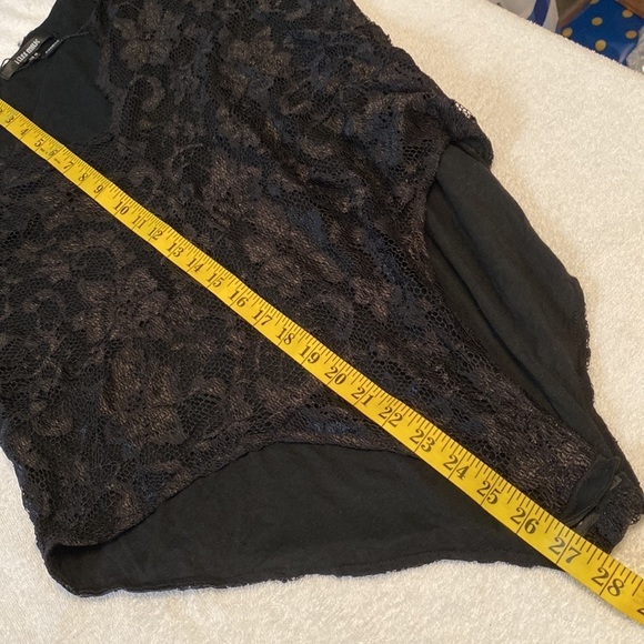 Kissmilk bodysuit lace w/lining deep cut neckline sheer lace sleeves Sz 16 NWOT - Picture 3 of 9